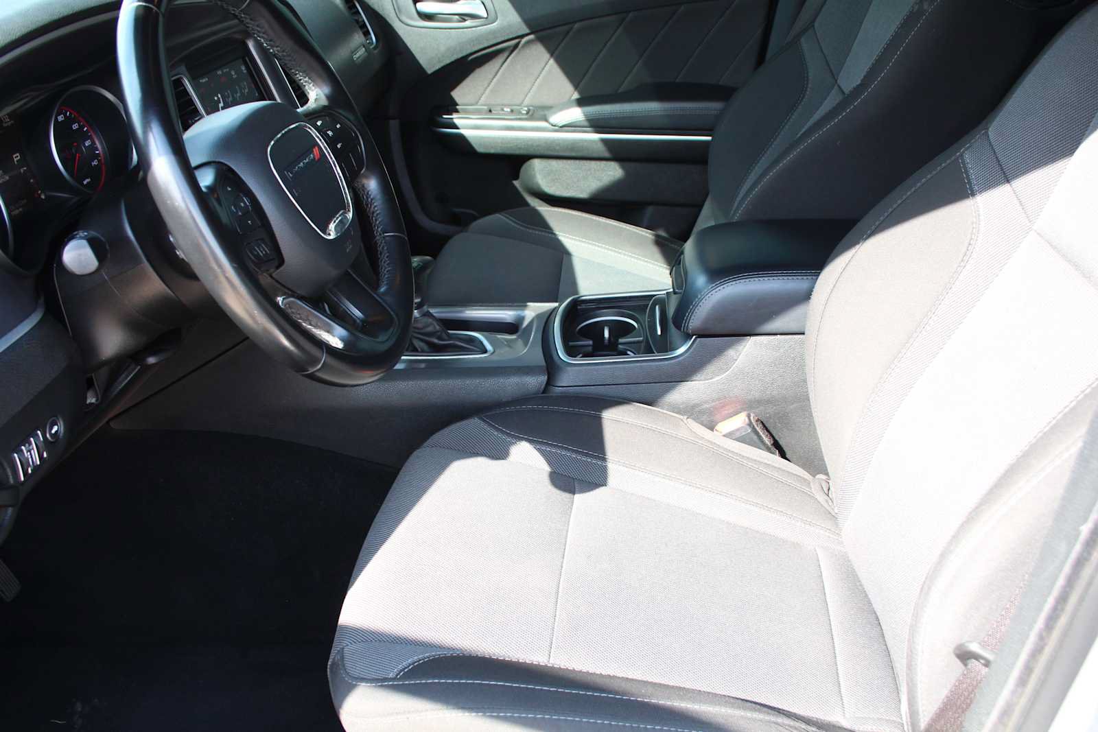 Used 2022 Dodge Charger SXT RWD image 20