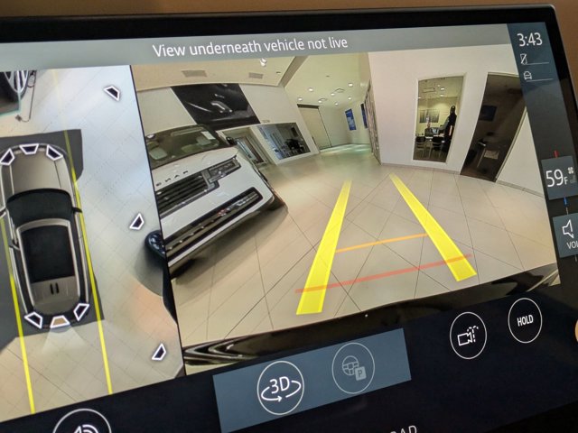 Used 2025 Land Rover Range Rover SV image 14