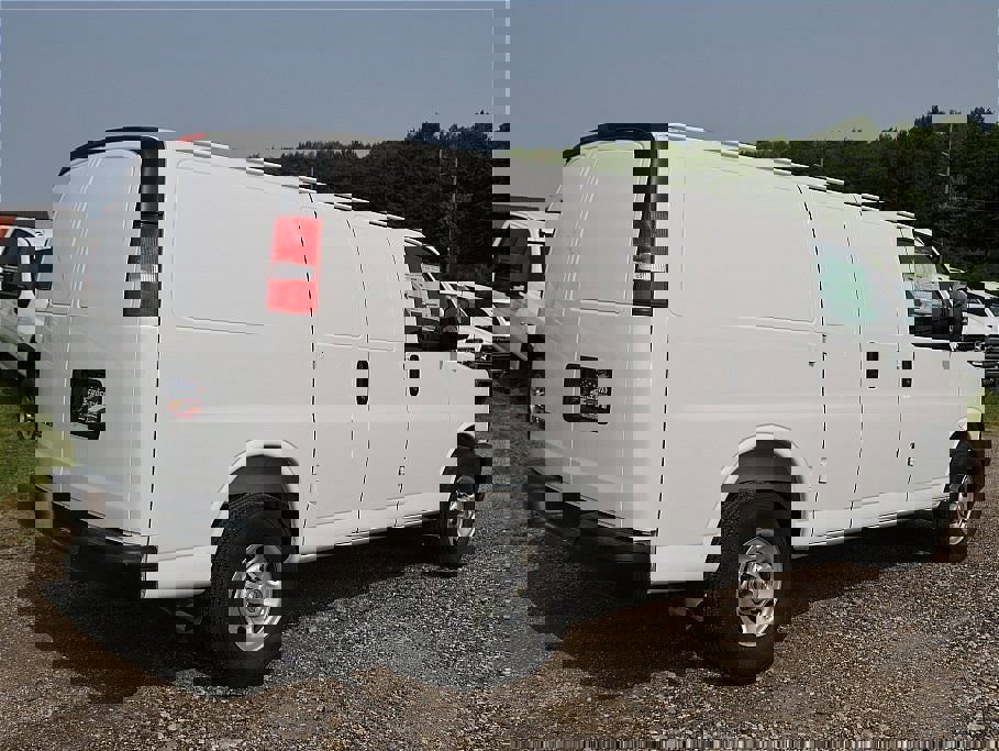 New 2025 Chevrolet Express 2500 w/ Communications Package image 9