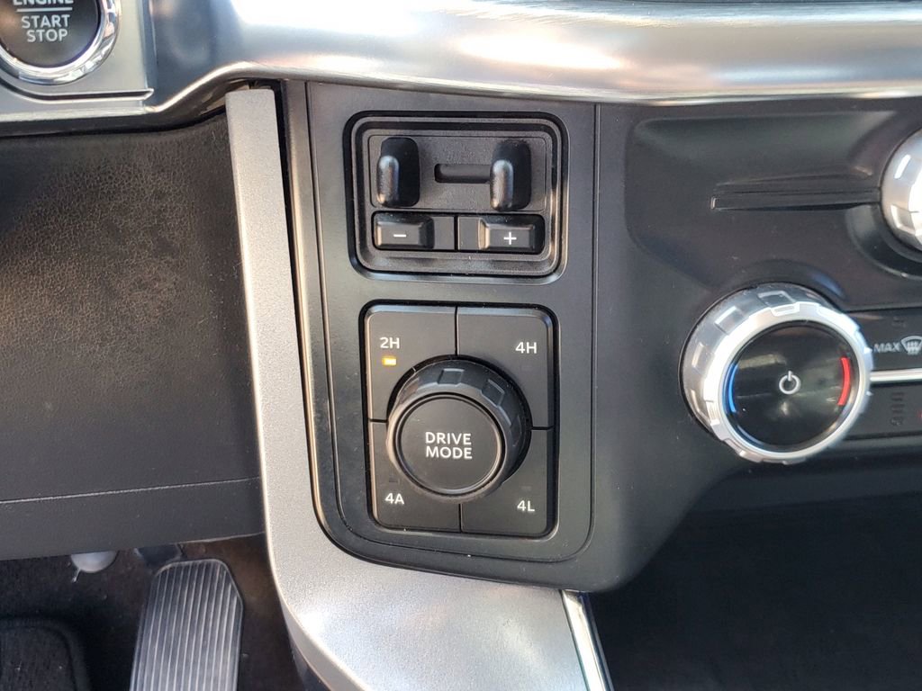 Used 2022 Ford F150 Lariat image 29