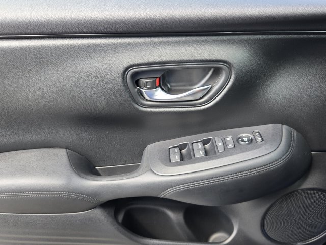 Used 2023 Honda HR-V LX image 24
