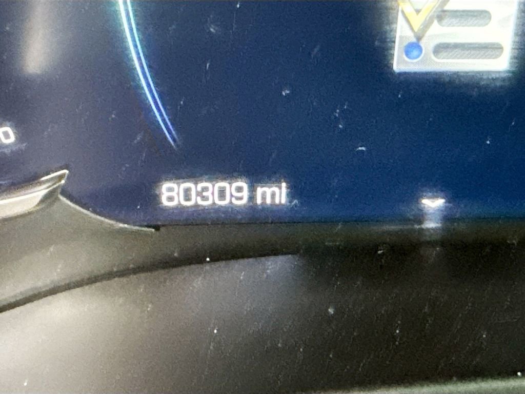 Used 2019 Cadillac Escalade Premium Luxury image 43