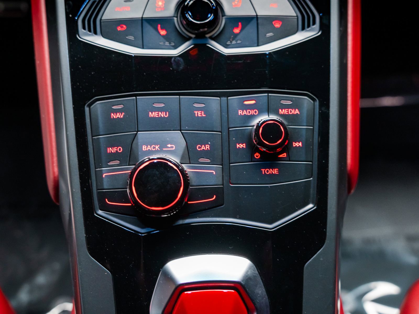 Used 2015 Lamborghini Huracan LP 610-4 image 52