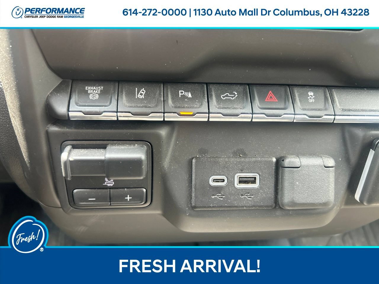 Used 2024 GMC Sierra 2500 Pro AWD/4WD image 25