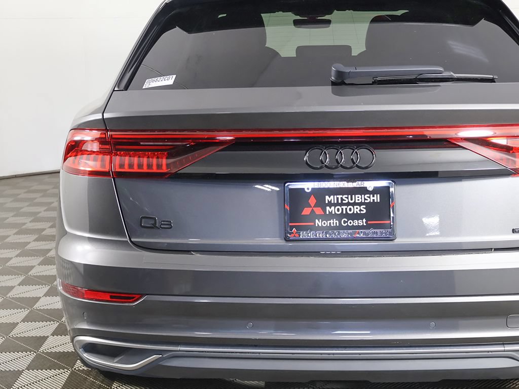 Used 2022 Audi Q8 Prestige w/ Prestige Package AWD/4WD image 18