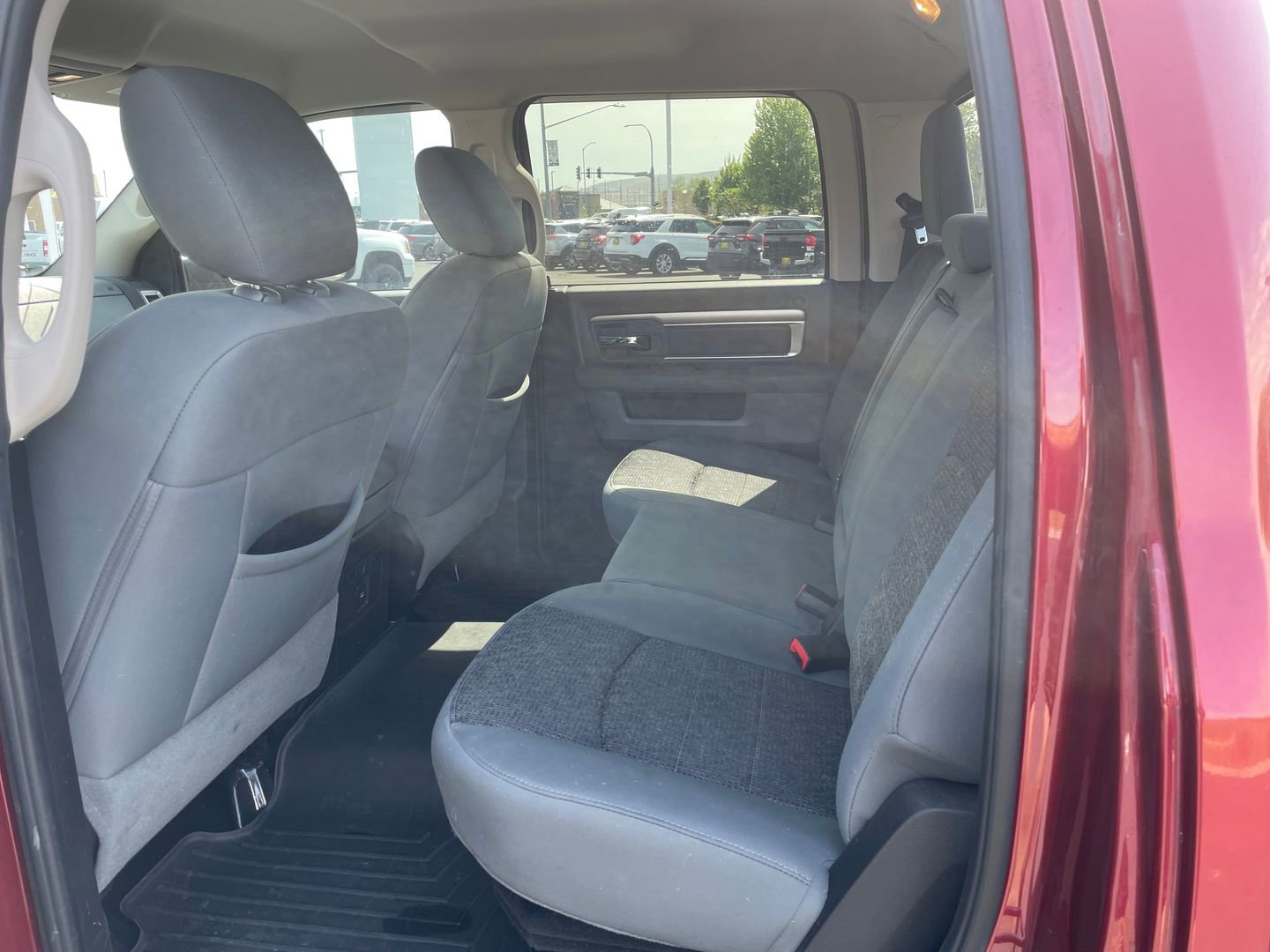 Used 2015 RAM 3500 Big Horn AWD/4WD image 11
