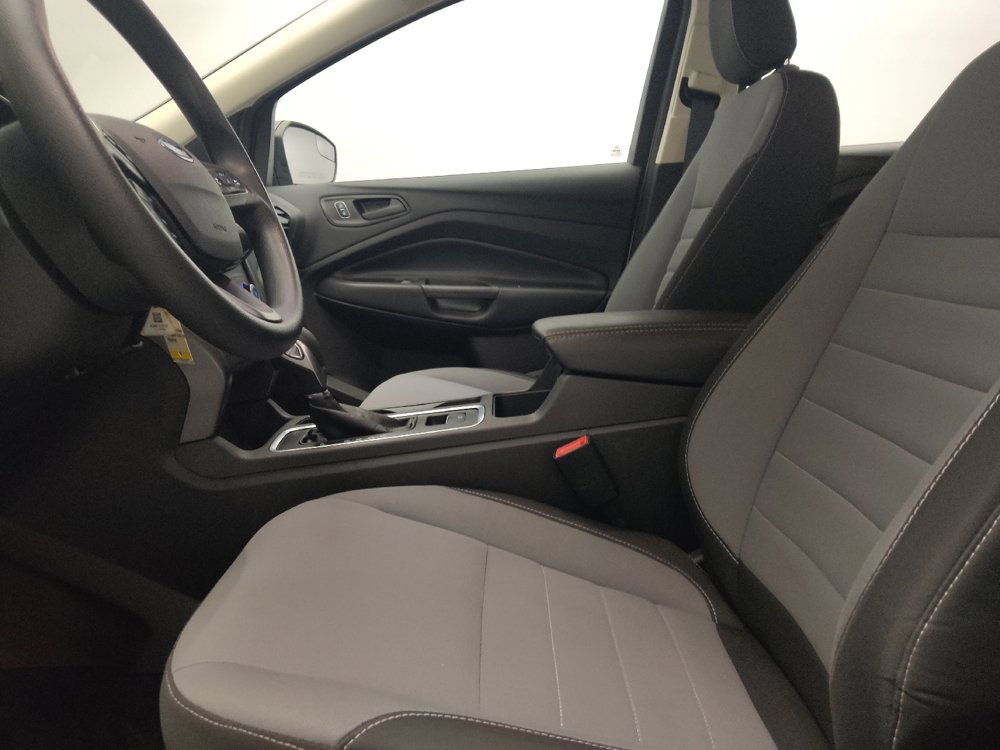 Used 2019 Ford Escape S FWD image 17