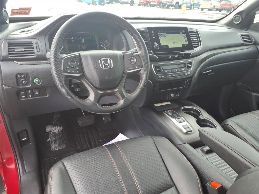 Used 2023 Honda Passport TrailSport image 16