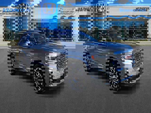 Used 2023 GMC Acadia Denali image 1