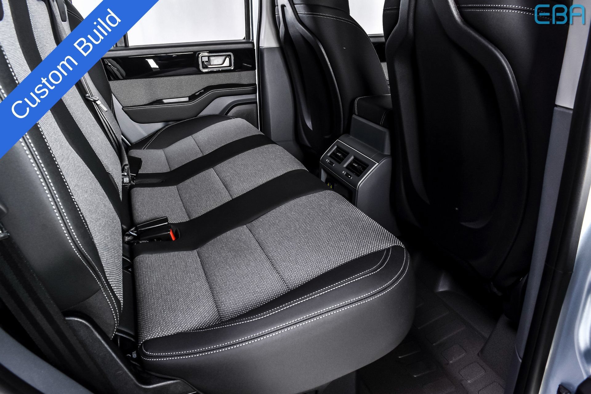 Used 2025 INEOS Grenadier AWD/4WD image 18