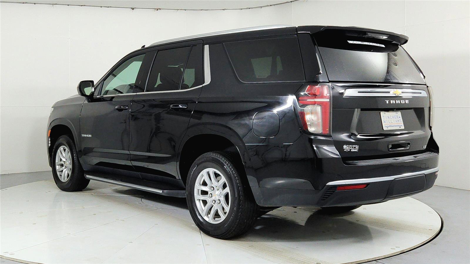 Used 2023 Chevrolet Tahoe LT AWD/4WD image 5