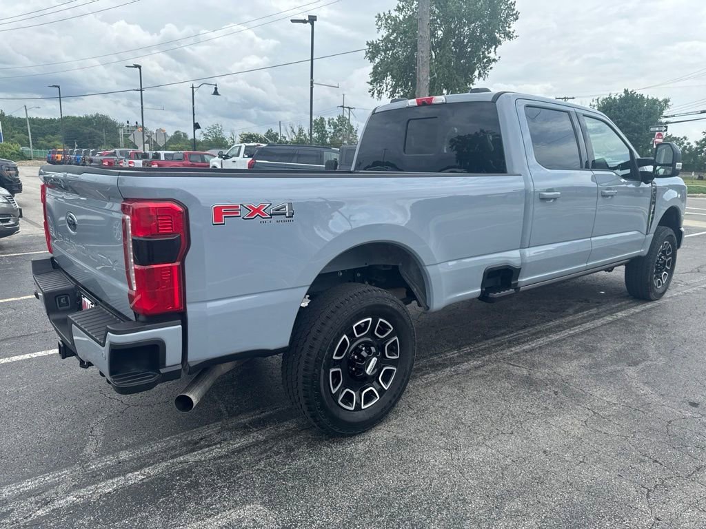 Used 2025 Ford F350 Lariat w/ Lariat Ultimate Package AWD/4WD video 3