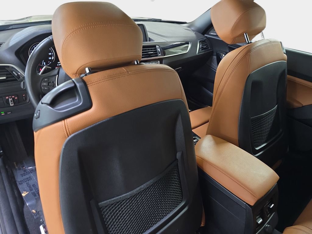 Used 2019 BMW 230i Convertible w/ Convenience Package RWD image 16