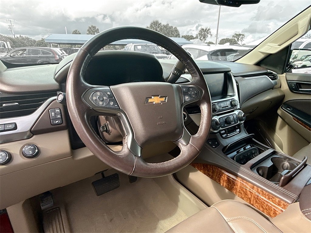 Used 2020 Chevrolet Suburban Premier image 12