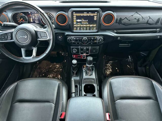 Used 2023 Jeep Gladiator Mojave w/ Cold Weather Group image 16