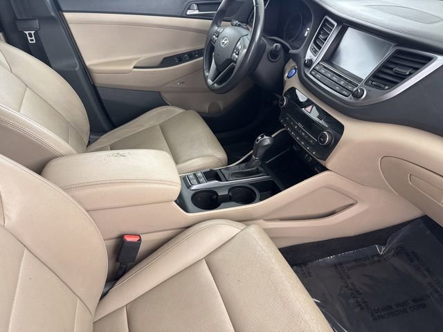 Used 2017 Hyundai Tucson Limited w/ Limited Ultimate Package 03 FWD image 21