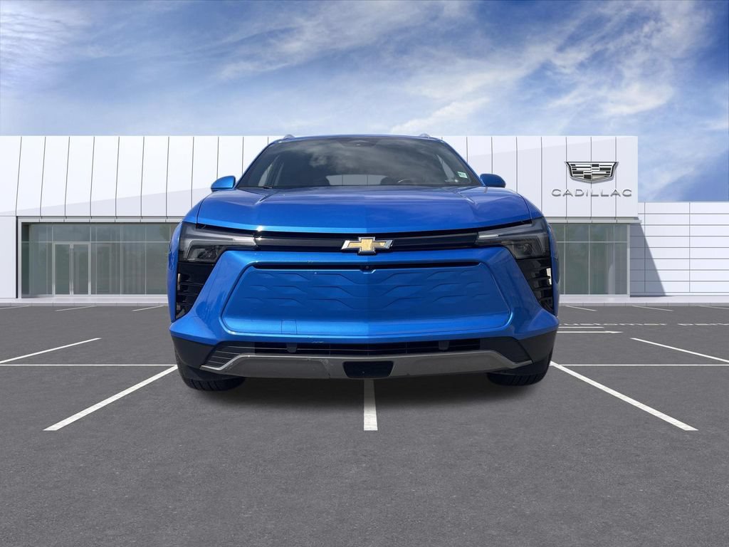 Used 2024 Chevrolet Blazer EV LT AWD/4WD image 3