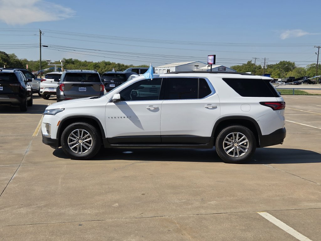 Used 2022 Chevrolet Traverse LT FWD image 4