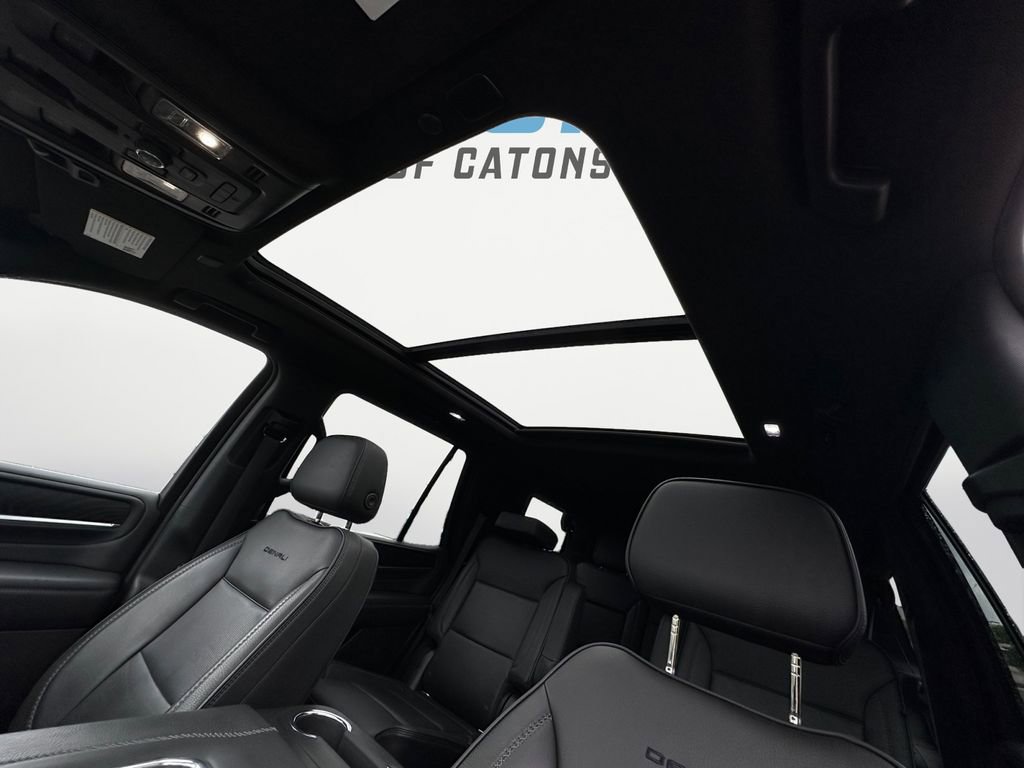 Used 2022 GMC Yukon Denali AWD/4WD image 18