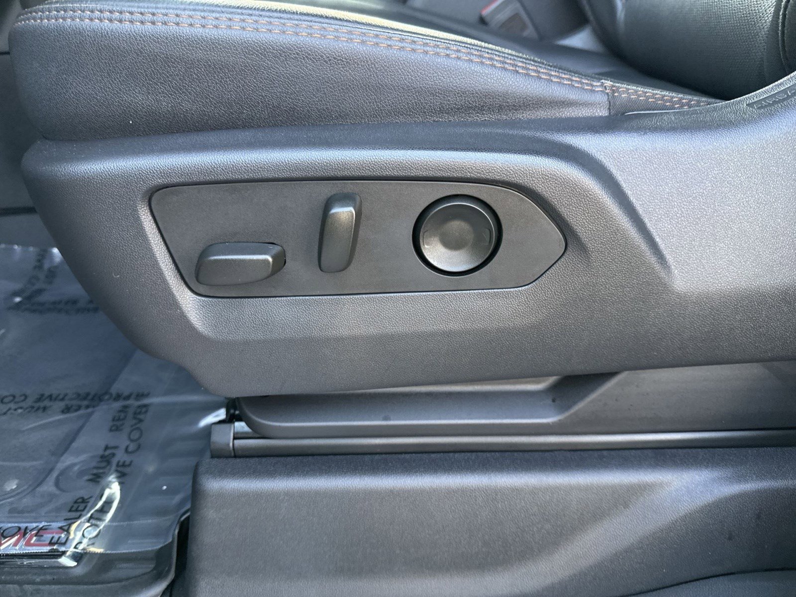 Used 2023 GMC Sierra 1500 AT4 w/ AT4 Preferred Package image 13