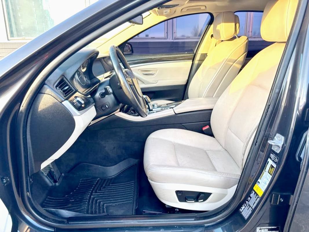 Used 2013 BMW 528i xDrive Sedan AWD/4WD image 14