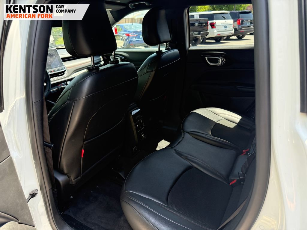 Used 2023 Jeep Compass Trailhawk image 33