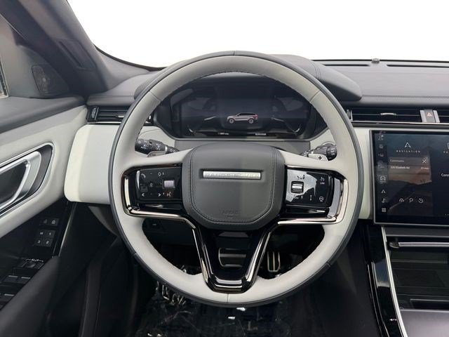 Certified 2026 Land Rover Range Rover Velar Dynamic SE AWD/4WD image 13