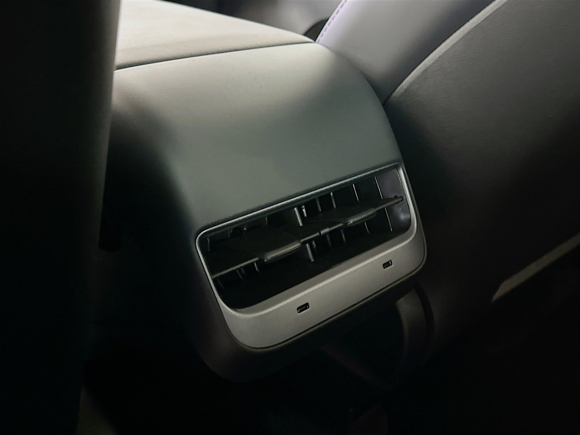 Used 2025 Tesla Model Y Long Range image 27