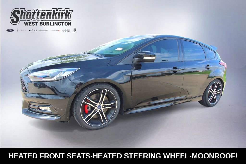 Used 2018 Ford Focus ST w/ Equipment Group 402A image 1