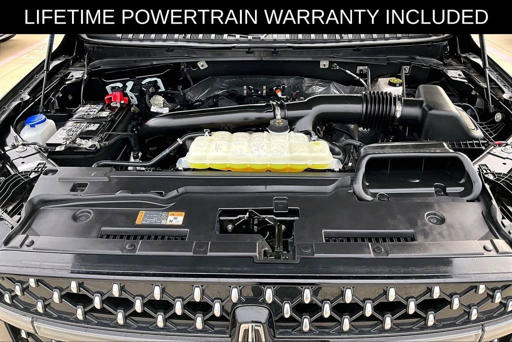 Used 2025 Lincoln Navigator L Black Label image 11