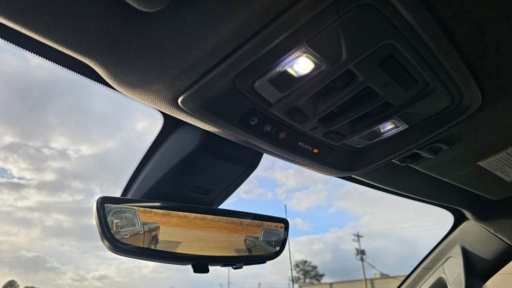 Used 2023 GMC Sierra 2500 Denali w/ Denali Ultimate Package image 14