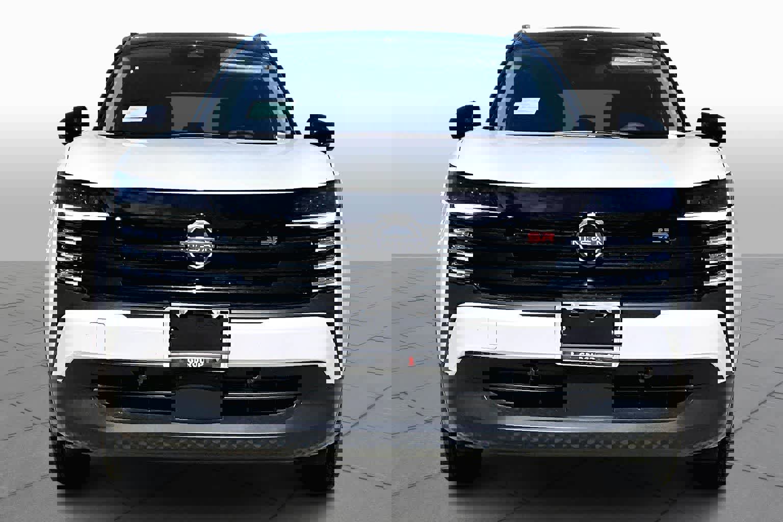 New 2026 Nissan Kicks SR w/ SR Premium Package image 3