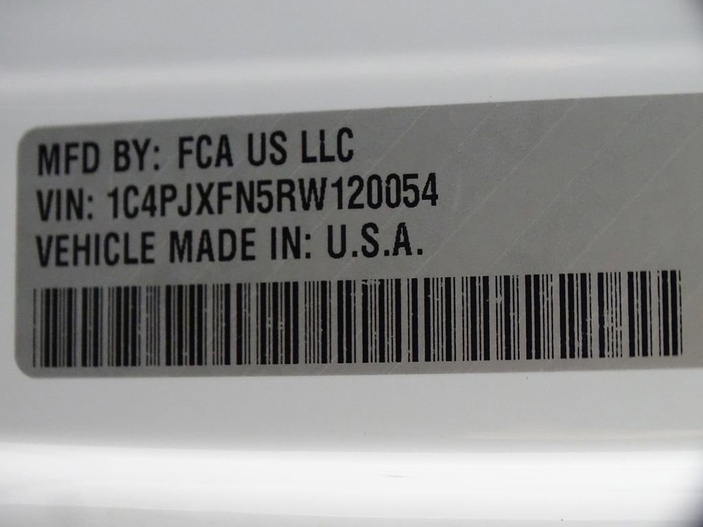 Used 2024 Jeep Wrangler Unlimited Rubicon image 18