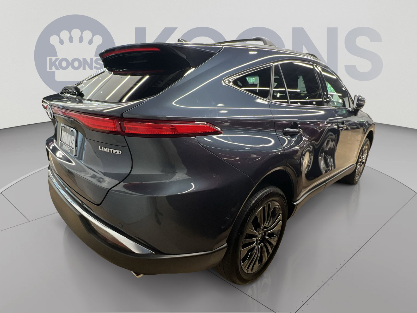 Used 2023 Toyota Venza Limited AWD/4WD image 4
