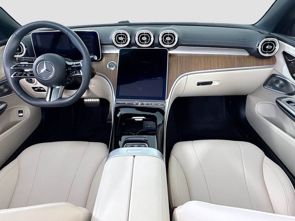 Used 2024 Mercedes-Benz CLE 300 4MATIC Cabriolet image 21