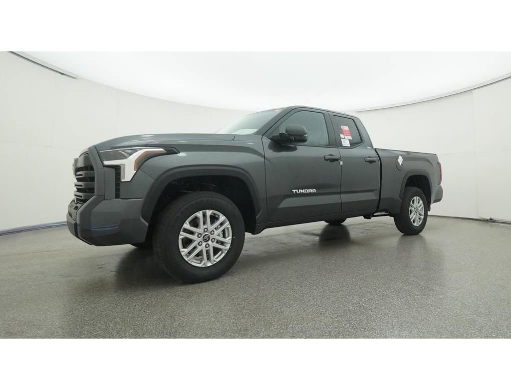 Used 2024 Toyota Tundra SR5 w/ SR5 Premium Package AWD/4WD image 18