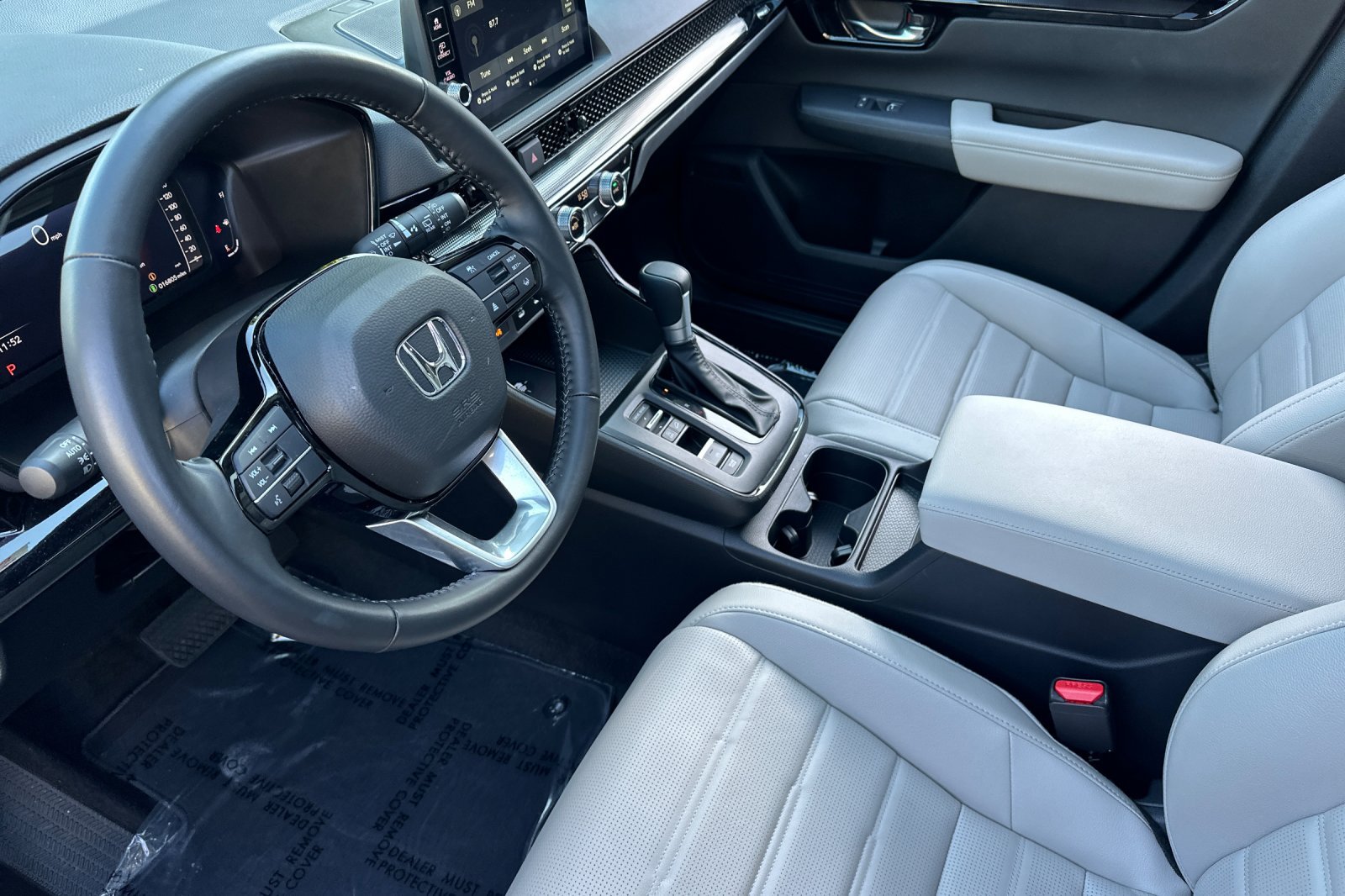 Used 2026 Honda CR-V EX-L image 4