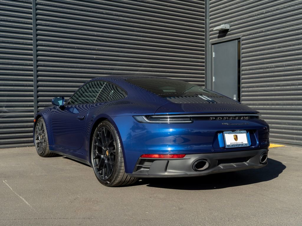 Used 2024 Porsche 911 Carrera GTS image 3