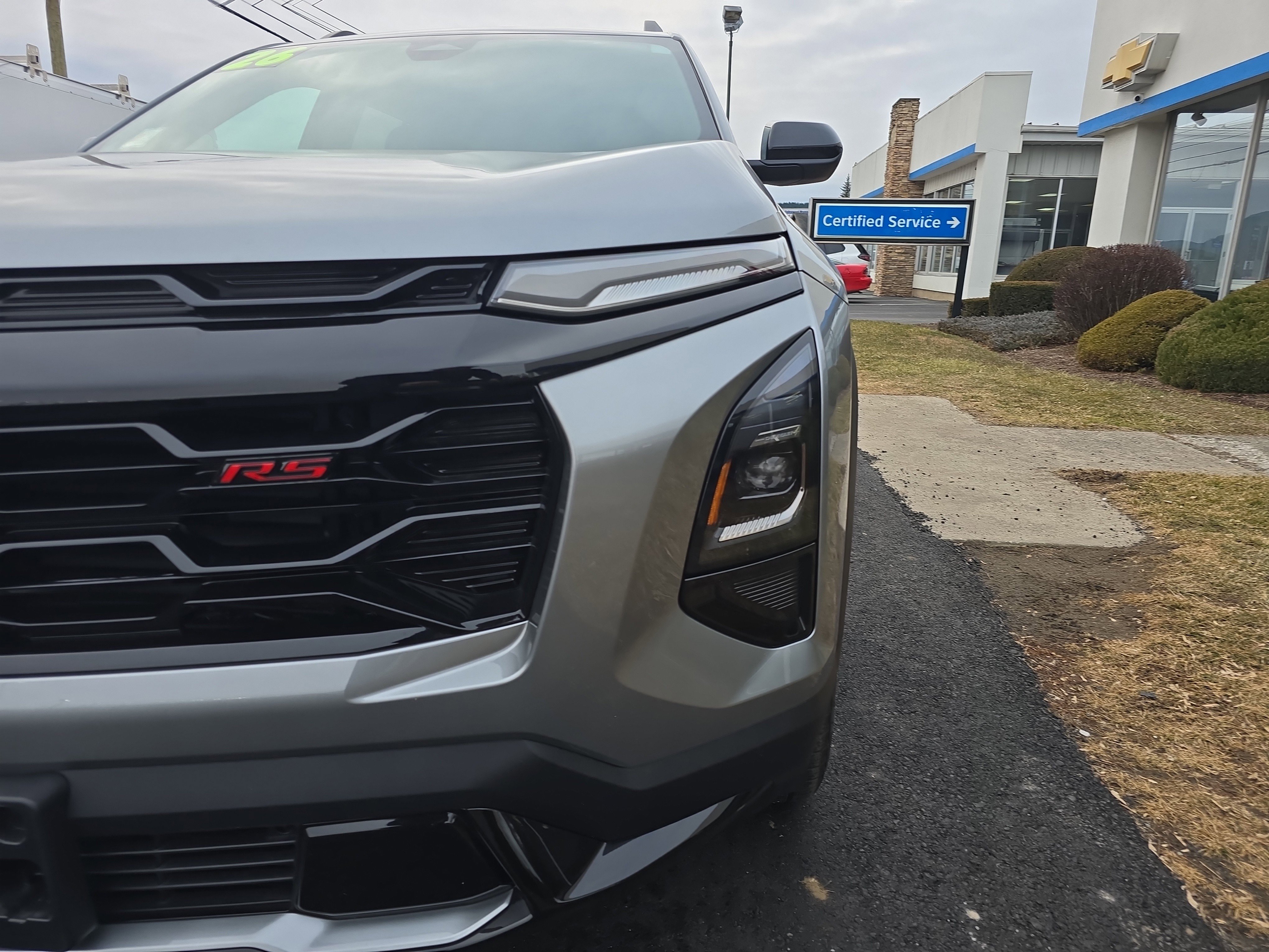 New 2026 Chevrolet Equinox RS w/ LPO, Floor Liner Package image 10