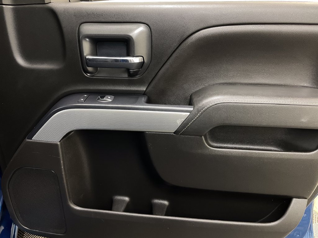 Used 2019 Chevrolet Silverado 1500 LT w/ All Star Edition AWD/4WD image 36