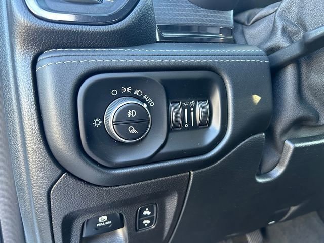 Used 2022 RAM 1500 Limited image 21