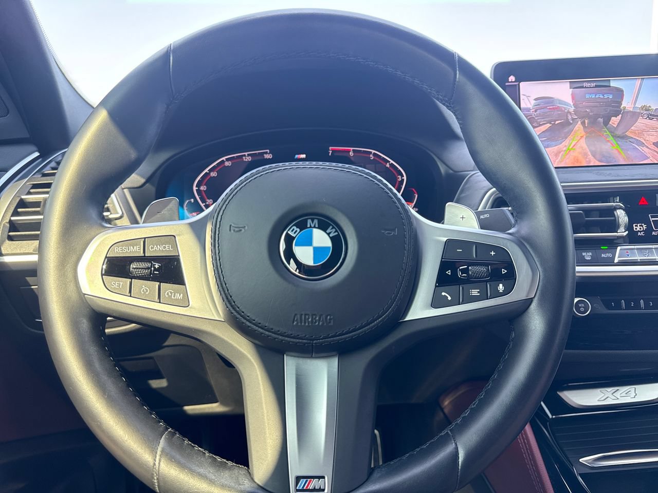 Used 2023 BMW X4 xDrive30i w/ M Sport Package AWD/4WD image 19