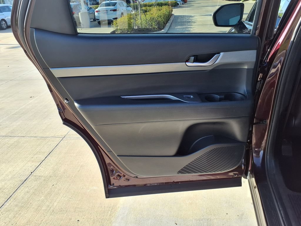 Used 2023 Hyundai Palisade SEL FWD image 19