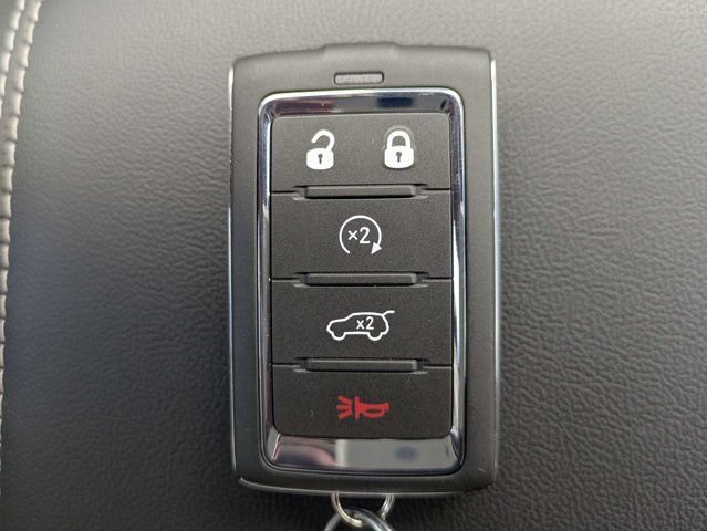 New 2026 Jeep Grand Cherokee L 2WD image 33