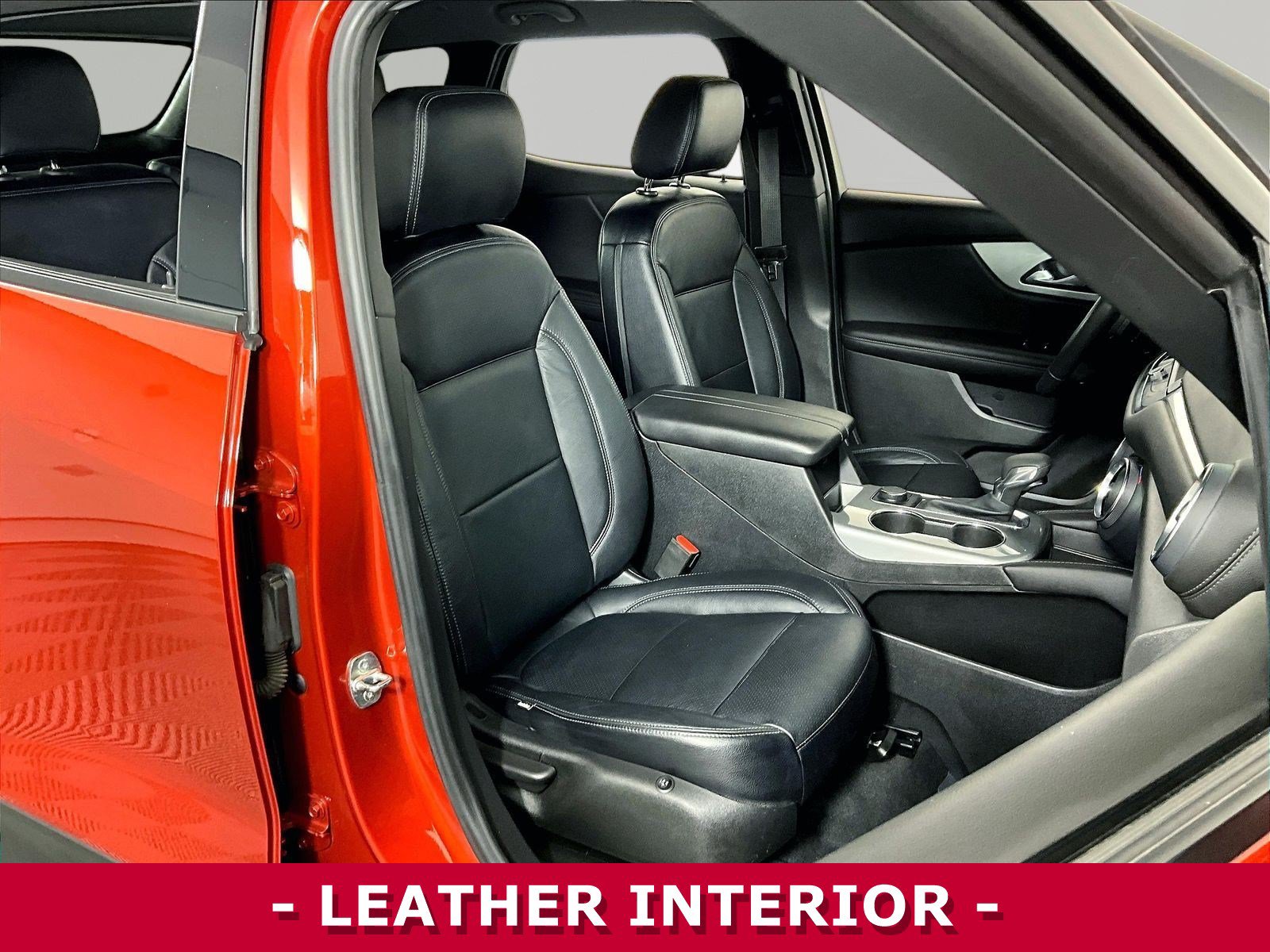 Used 2022 Chevrolet Blazer LT FWD image 28