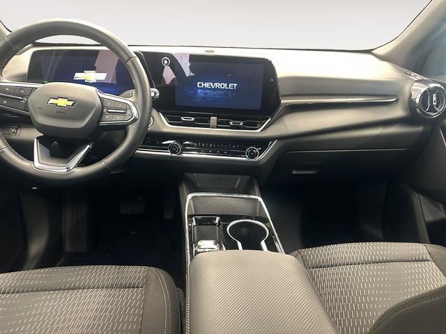 Used 2025 Chevrolet Equinox LT FWD image 10