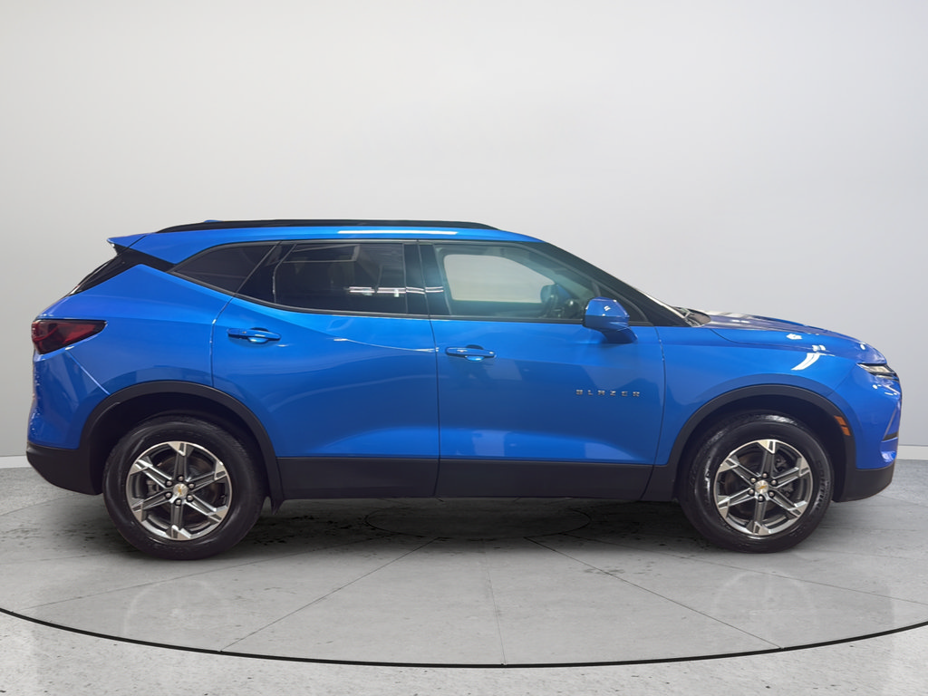 Certified 2024 Chevrolet Blazer LT w/ Convenience Package FWD image 6