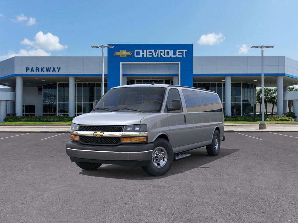 New 2025 Chevrolet Express 3500 LT w/ LT Preferred Equipment Group image 8