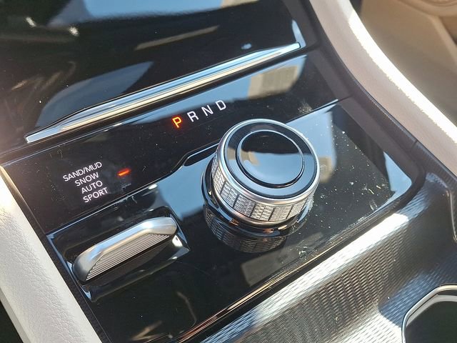 New 2025 Jeep Grand Cherokee Limited w/ MOPAR Finishing Package image 12