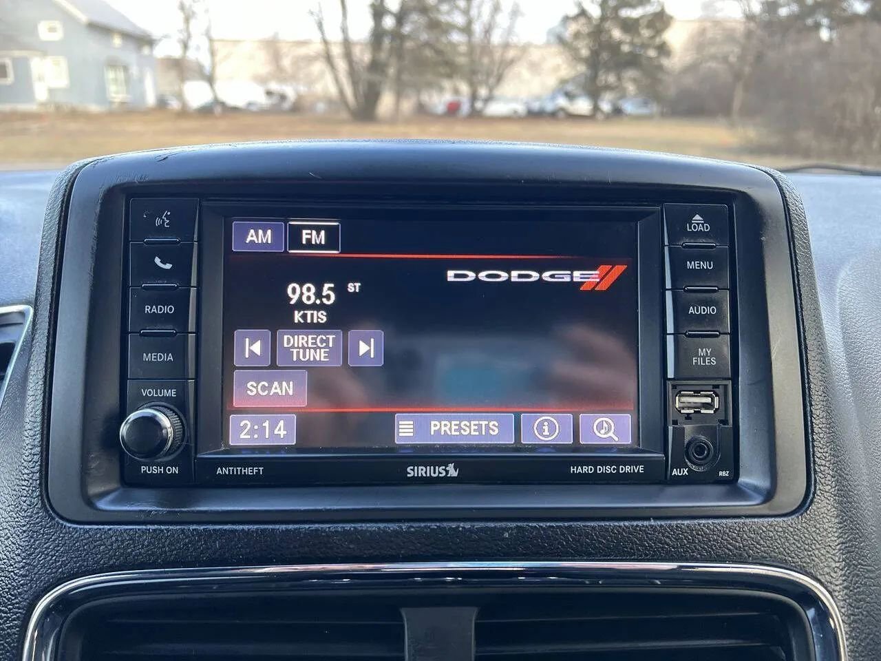 Used 2019 Dodge Grand Caravan SE FWD image 17